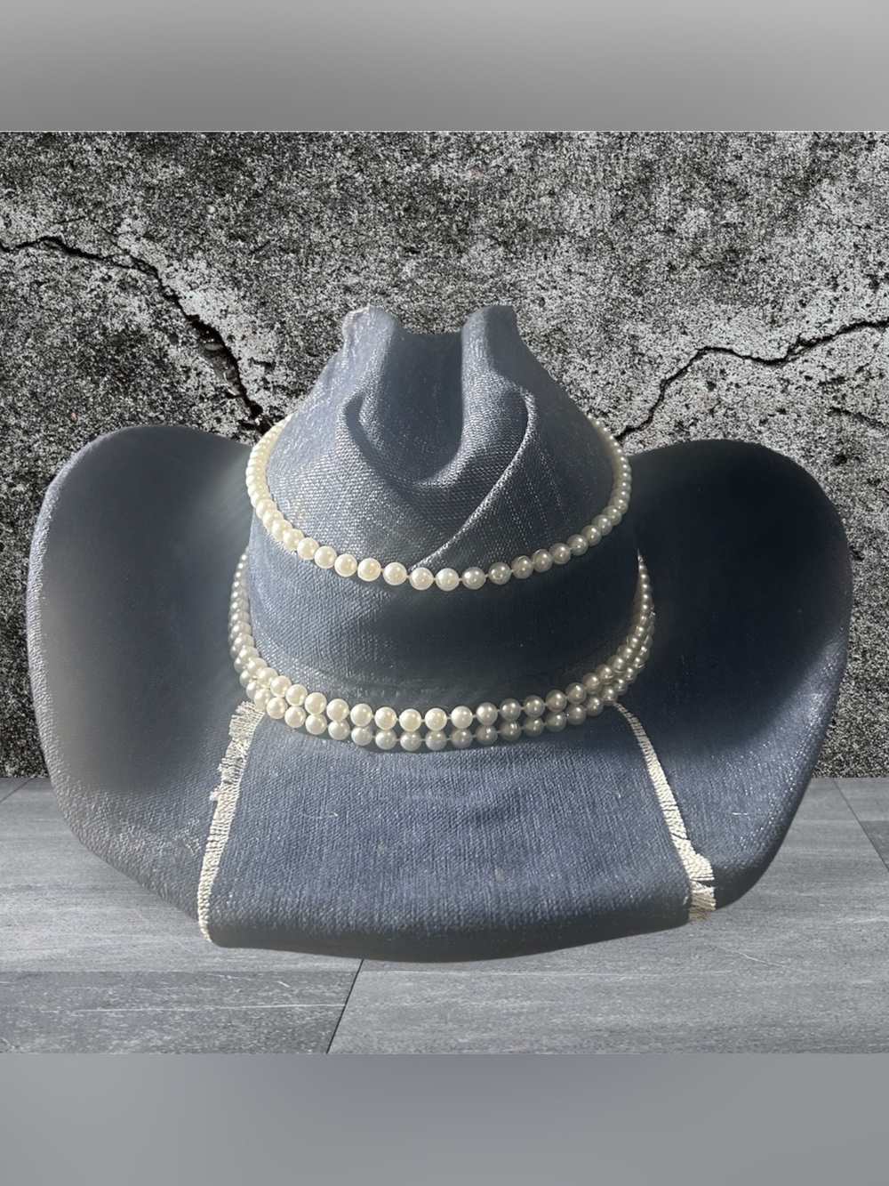 Women’s Pearl-Trim Black Cowboy Hat